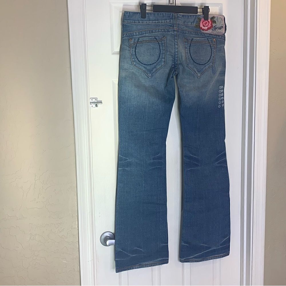 The Buckle Blue Tattoo Bell Bottom Blues Jeans Size 31 - Picture 6 of 10